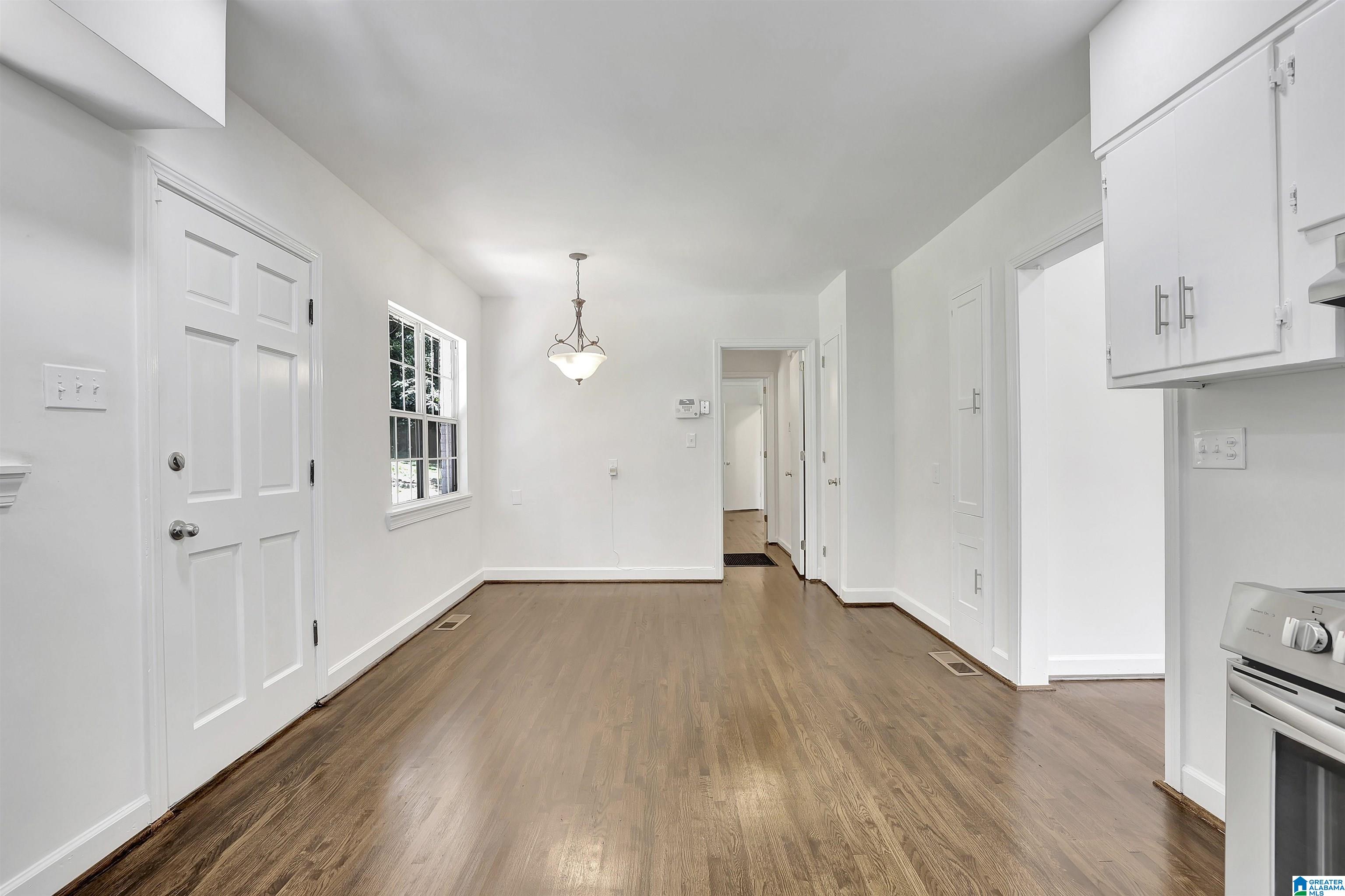 580 Rutherford Circle Birmingham, AL 35206 - Photo 11 of 27