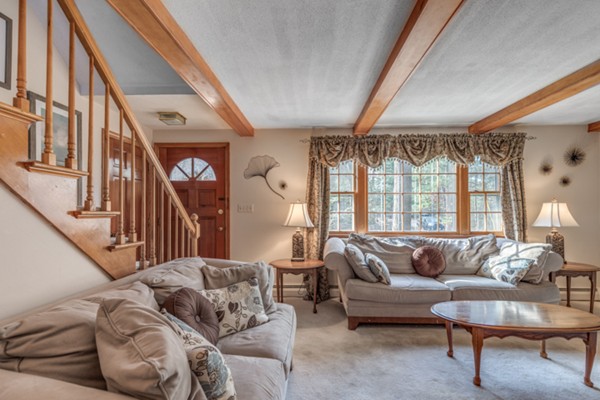 22 Country Road Westford, MA 01886 - Photo 4 of 23 Gallery Image 4