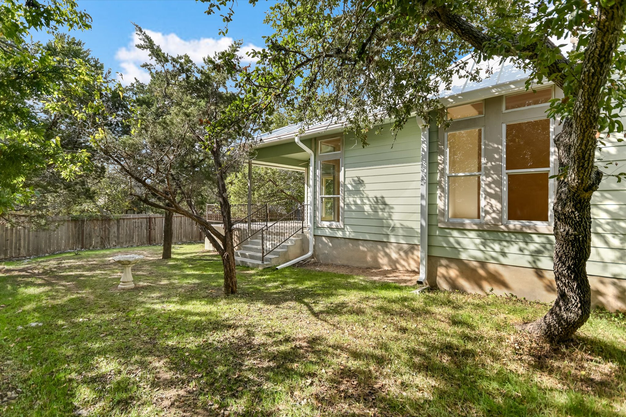 27 Indian Princess Wimberley, TX 78676 - Photo 2 of 25