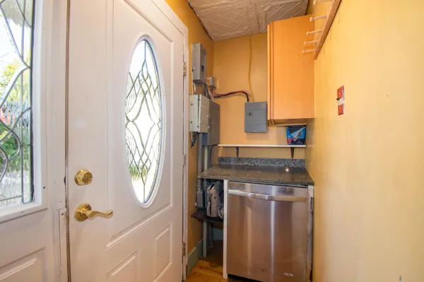 $849,000 | 53 Commercial Street, Boothbay Harbor, ME 04538