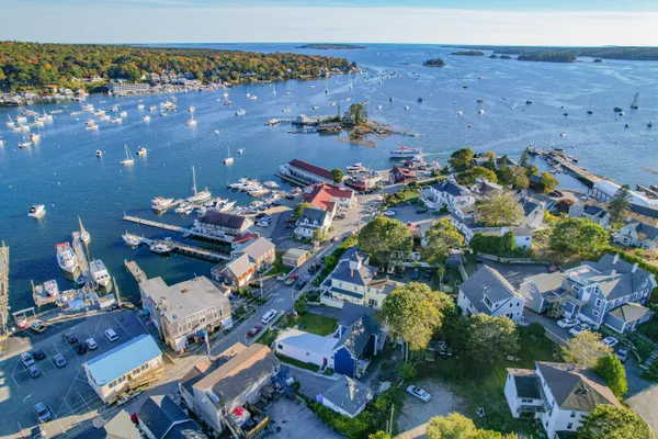 $849,000 | 53 Commercial Street, Boothbay Harbor, ME 04538