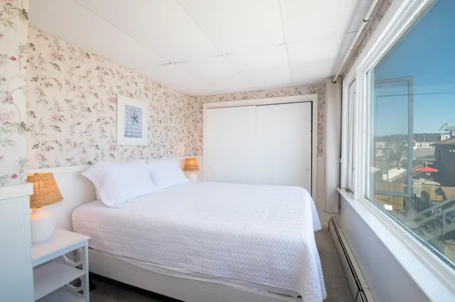 $925,000 | 53 Commercial Street, Boothbay Harbor, ME 04538