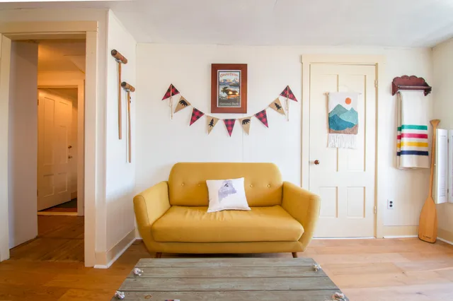 $925,000 | 53 Commercial Street, Boothbay Harbor, ME 04538