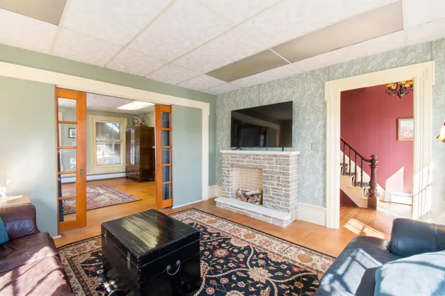 $925,000 | 53 Commercial Street, Boothbay Harbor, ME 04538