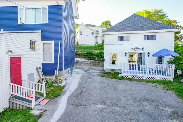 $925,000 | 53 Commercial Street, Boothbay Harbor, ME 04538