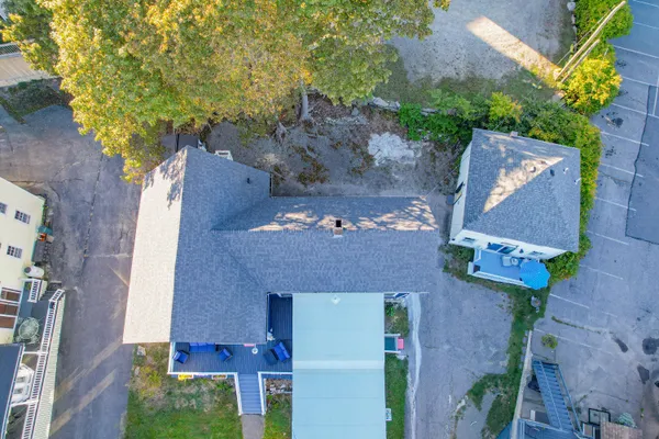 $849,000 | 53 Commercial Street, Boothbay Harbor, ME 04538