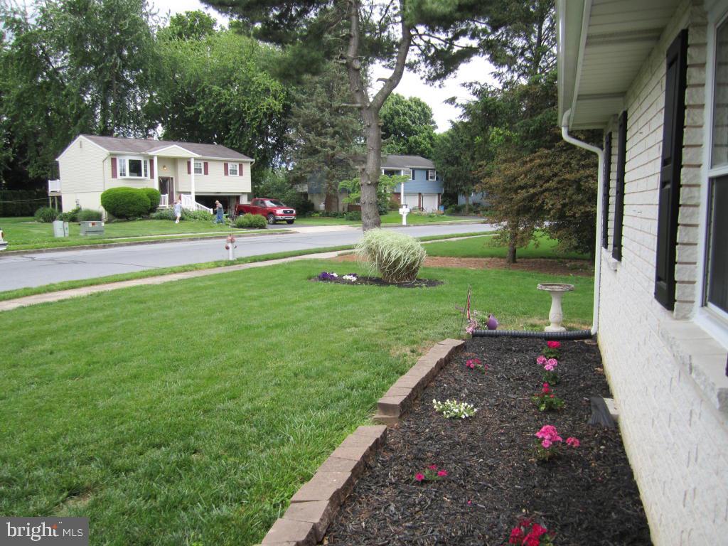 12 Forney Drive Lititz, PA 17543 - Photo 23 of 24 Gallery Image 23