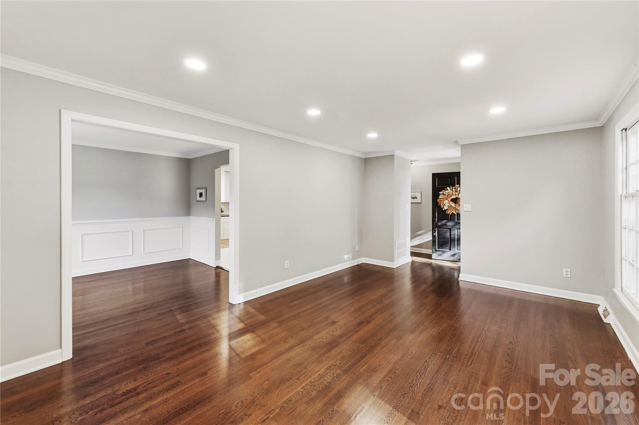5726 Sharon Road Charlotte, NC 28210 - Photo 6 of 30 Gallery Image 6