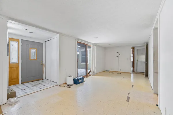 $324,900 | 110136 Stanford Circle, Chaska, MN 55318