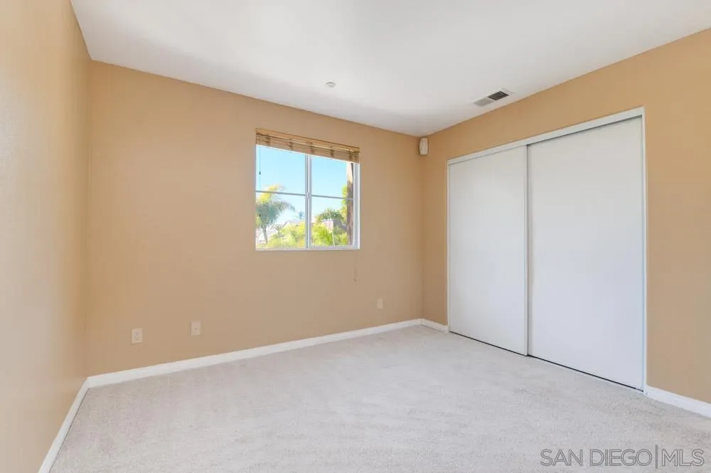 344 Natalie Way Fallbrook, CA 92028 - Photo 33 of 37 a view of an empty room