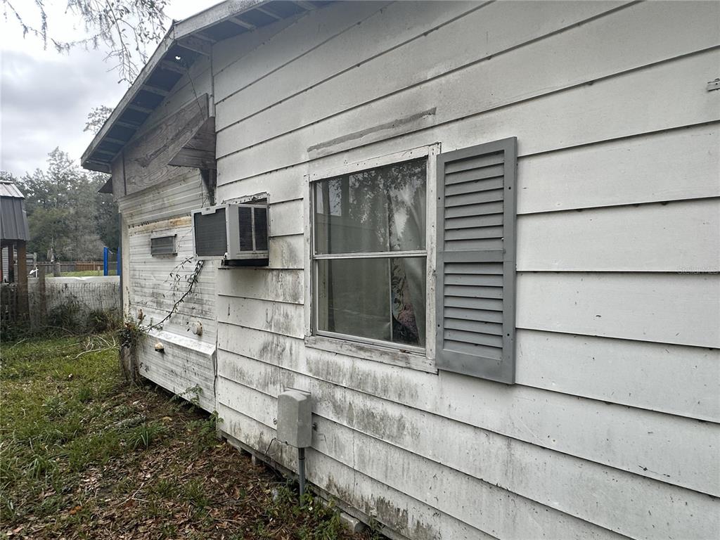 17479 Tavern Road Brooksville, FL 34604 - Photo 5 of 10 a view of a storage