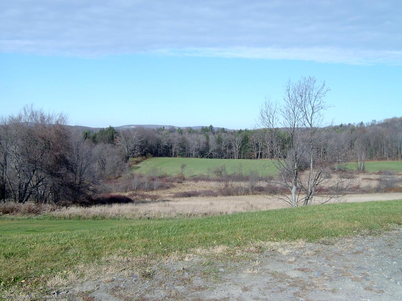 138 Rr Street, Unit 2 Falls, PA 18615 - Photo 3 of 8 View