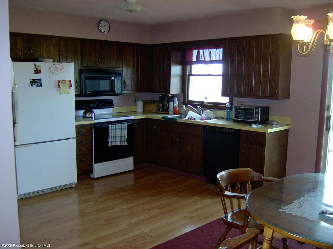 138 Rr Street, Unit 2 Falls, PA 18615 - Photo 6 of 8 Kitchen