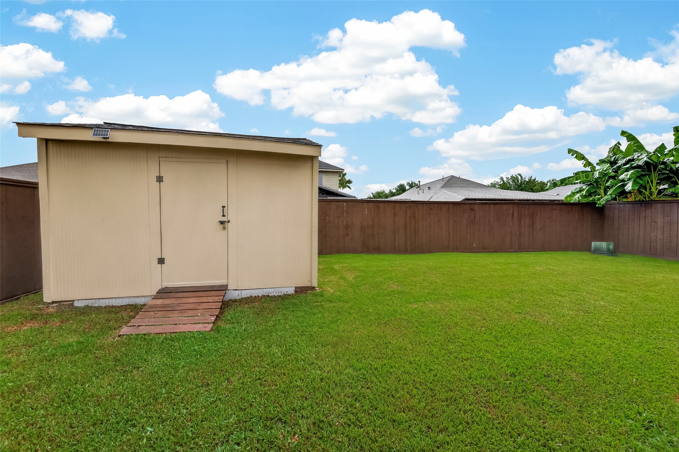 10931 View Pointe Lane Houston, TX 77034 - Photo 19 of 21 Included shed for storage