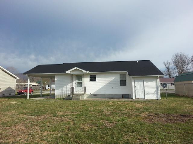 907 Rochester Avenue Middlesboro, KY 40965 - Photo 11 of 13 Photo 11