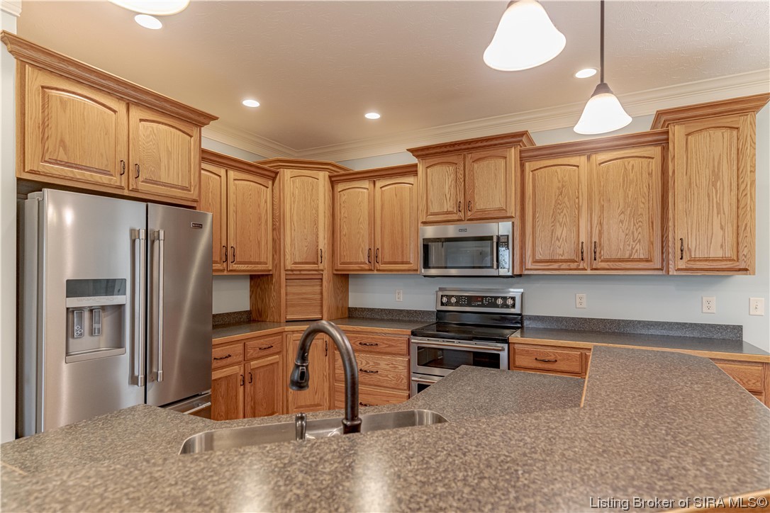 9200 Cooks Mill Road Georgetown, IN 47122 - Photo 21 of 97