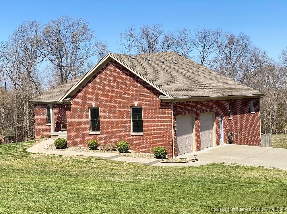 9200 Cooks Mill Road Georgetown, IN 47122 - Photo 5 of 97