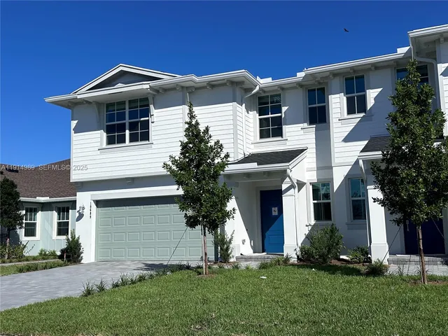 $3,800 | 19689 Whispering Creek Road, Loxahatchee, FL 33470