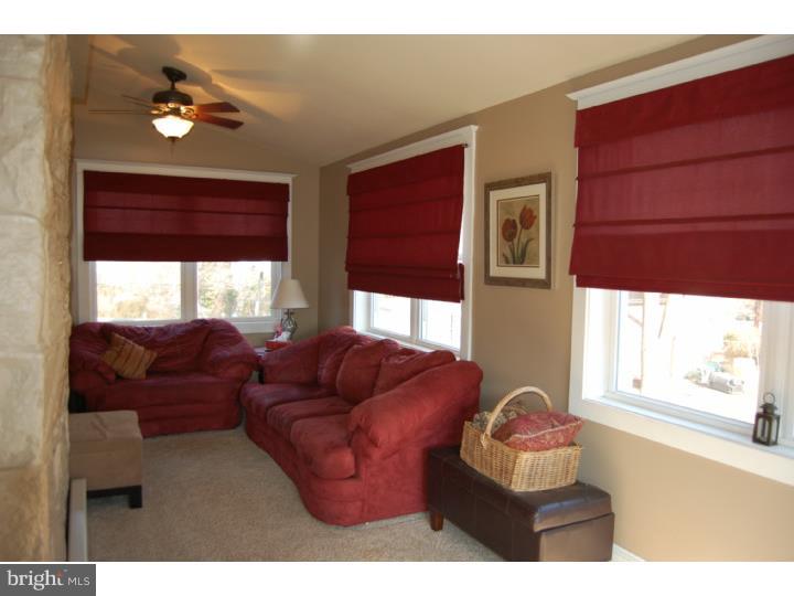 115 Broadview Road Springfield, PA 19064 - Photo 11 of 25 Family Room