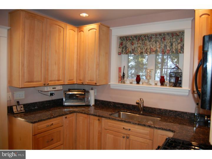 115 Broadview Road Springfield, PA 19064 - Photo 14 of 25 Kitchen