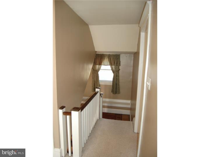115 Broadview Road Springfield, PA 19064 - Photo 21 of 25 Hallway