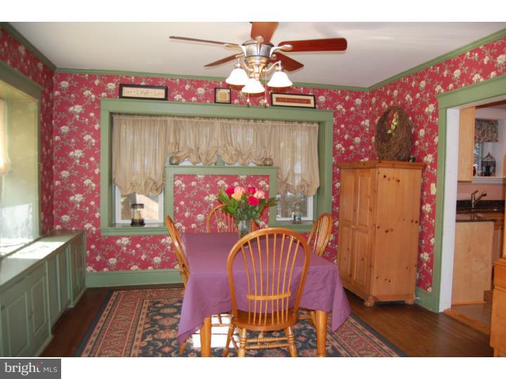 115 Broadview Road Springfield, PA 19064 - Photo 6 of 25 Dining Room