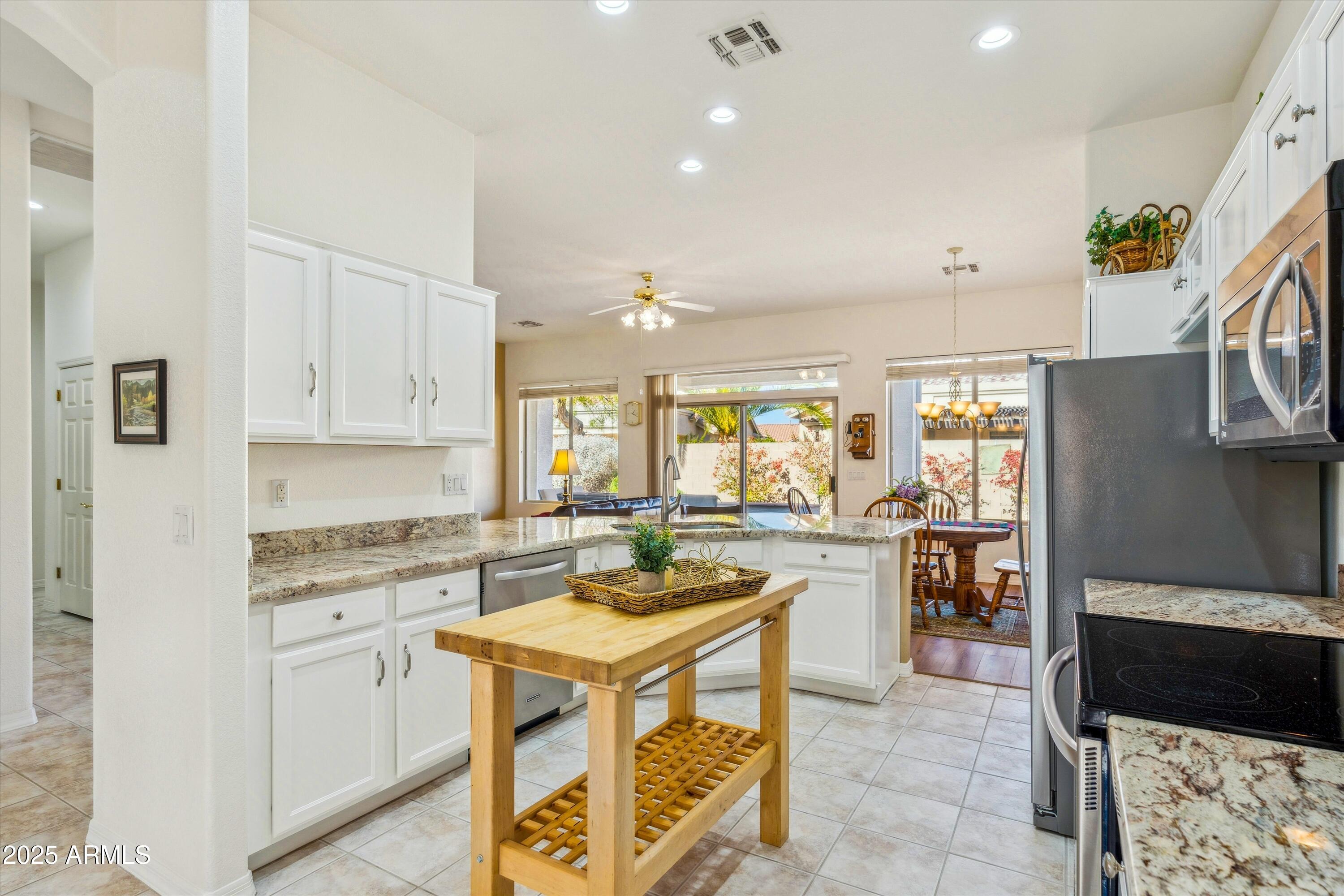 4148 East Walnut Road Gilbert, AZ 85298 - Photo 16 of 64 16-DSC06661