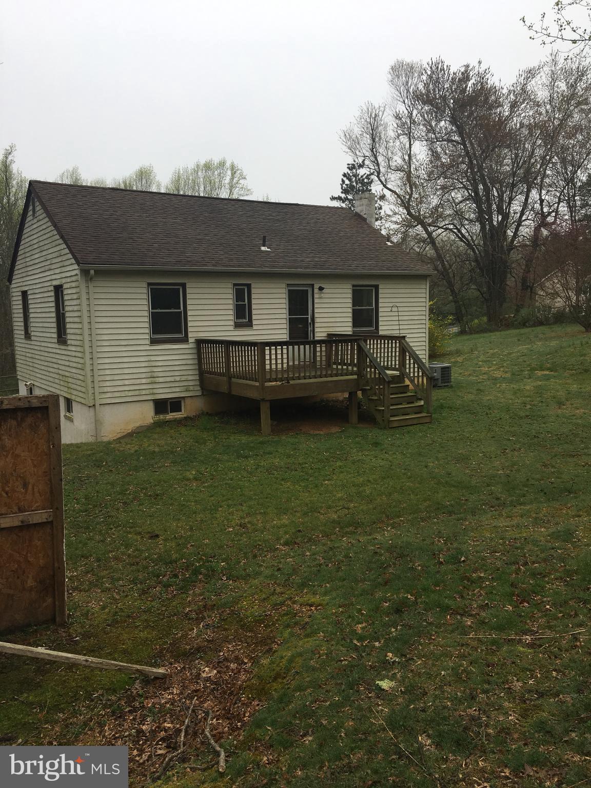 2039 Long Corner Road Mount Airy, MD 21771 - Photo 6 of 23 Back