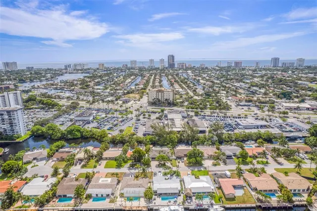 $1,199,999 | 961 Southeast 10th Court, Pompano Beach, FL 33060