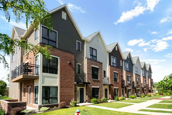 $4,000 | 327 South Frances Street, Unit 1, South Bend, IN 46617
