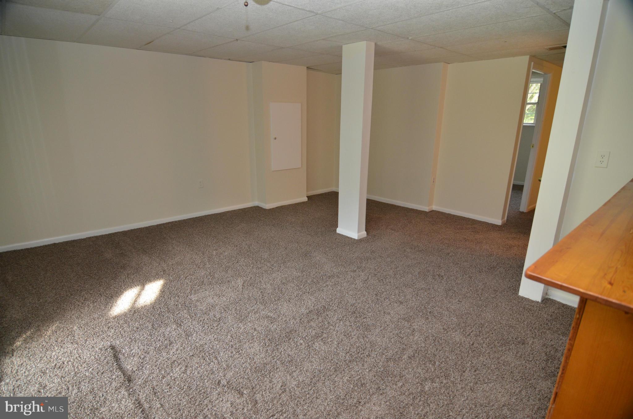 15808 Haynes Road Laurel, MD 20707 - Photo 26 of 30 Family Room