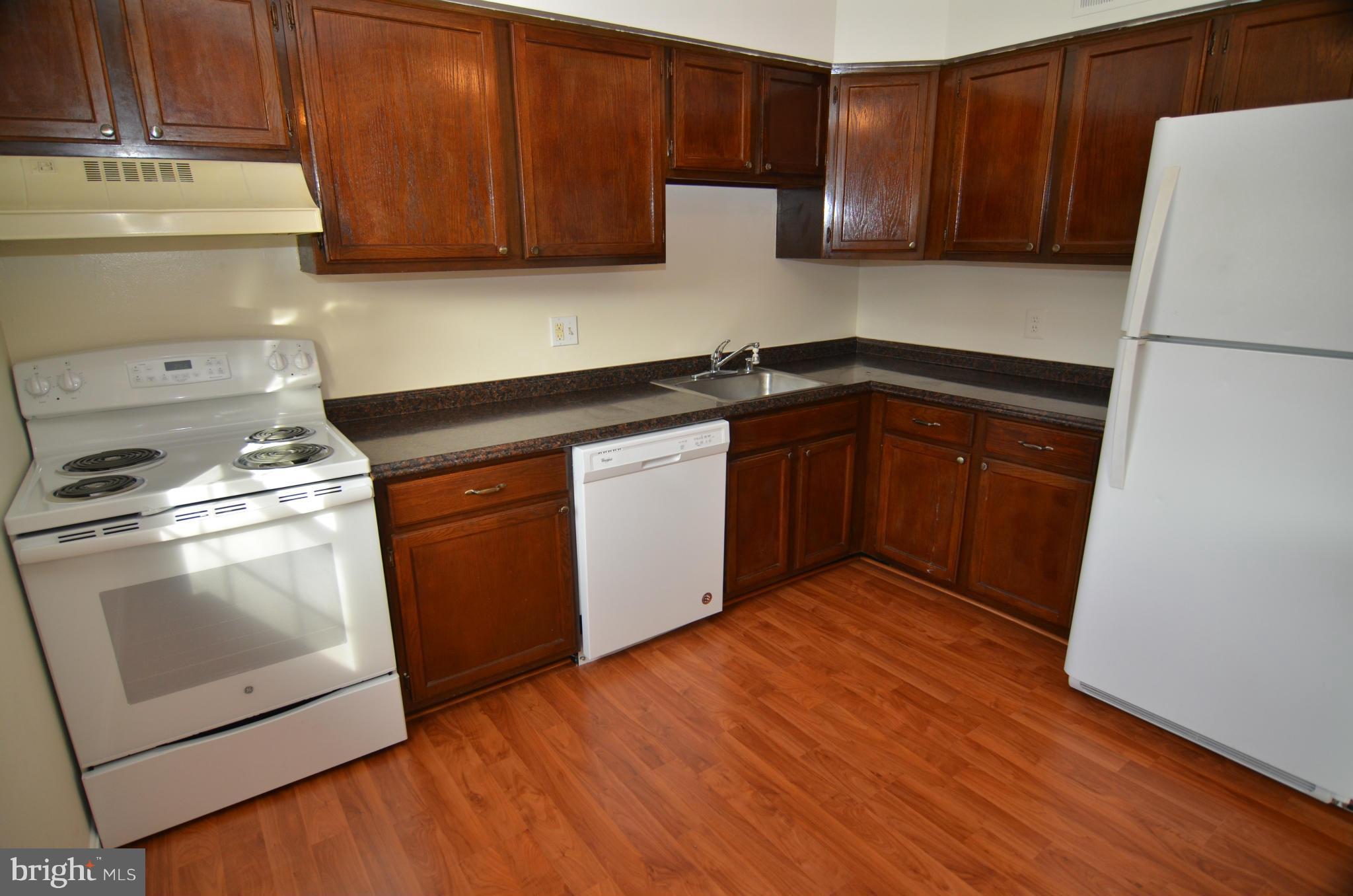 15808 Haynes Road Laurel, MD 20707 - Photo 10 of 30 Kitchen