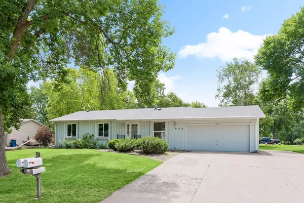 $424,799 | 11689 99th Avenue North, Maple Grove, MN 55369