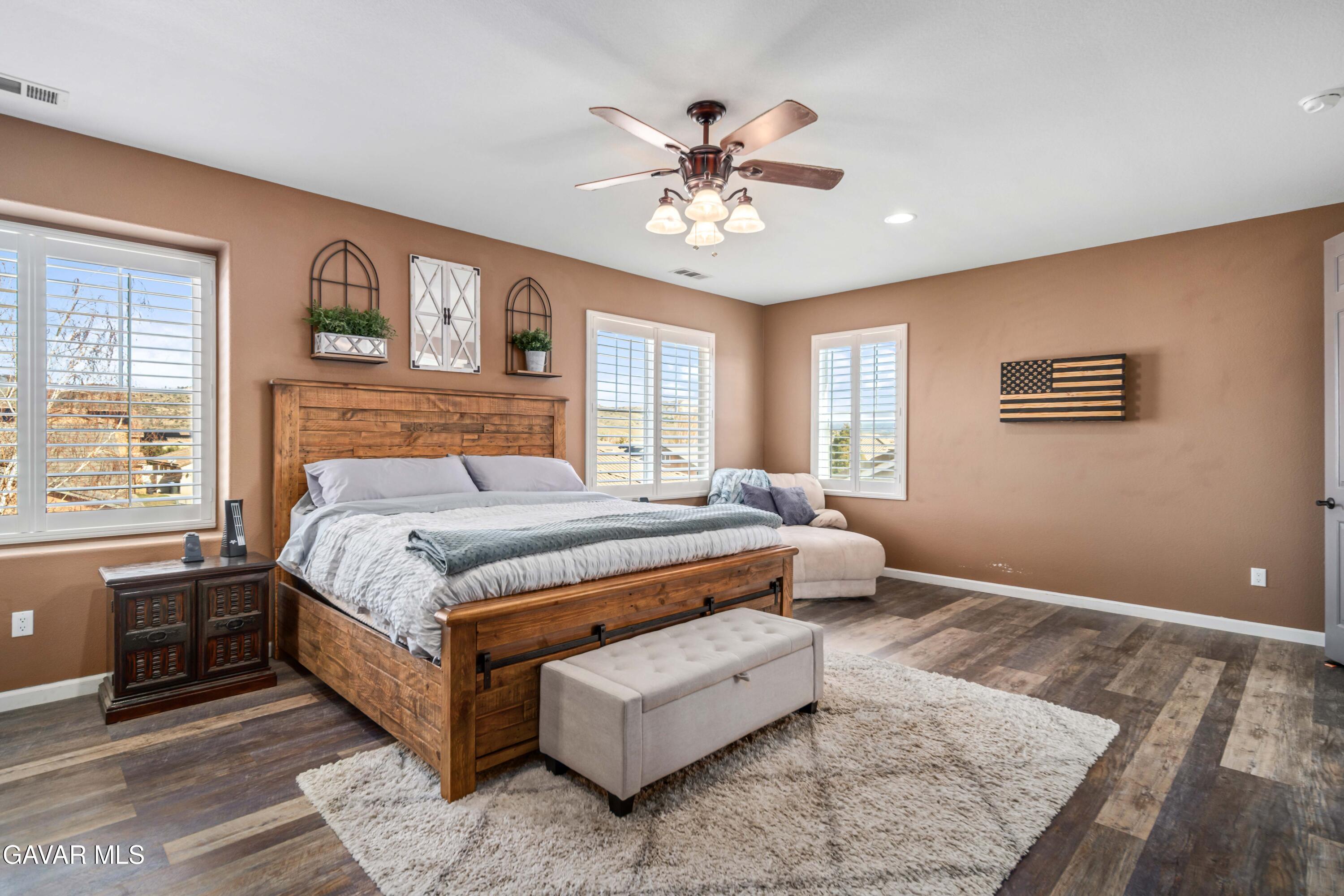 907 Valerie Lane Tehachapi, CA 93561 - Photo 26 of 48 Valerie-25