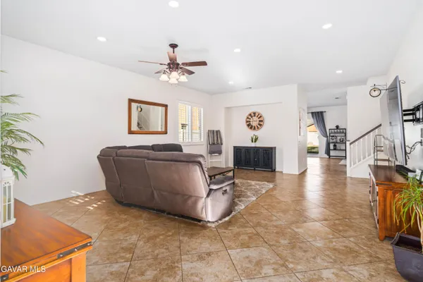 $585,000 | 907 Valerie Lane, Tehachapi, CA 93561