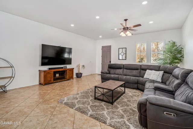 $599,900 | 907 Valerie Lane, Tehachapi, CA 93561