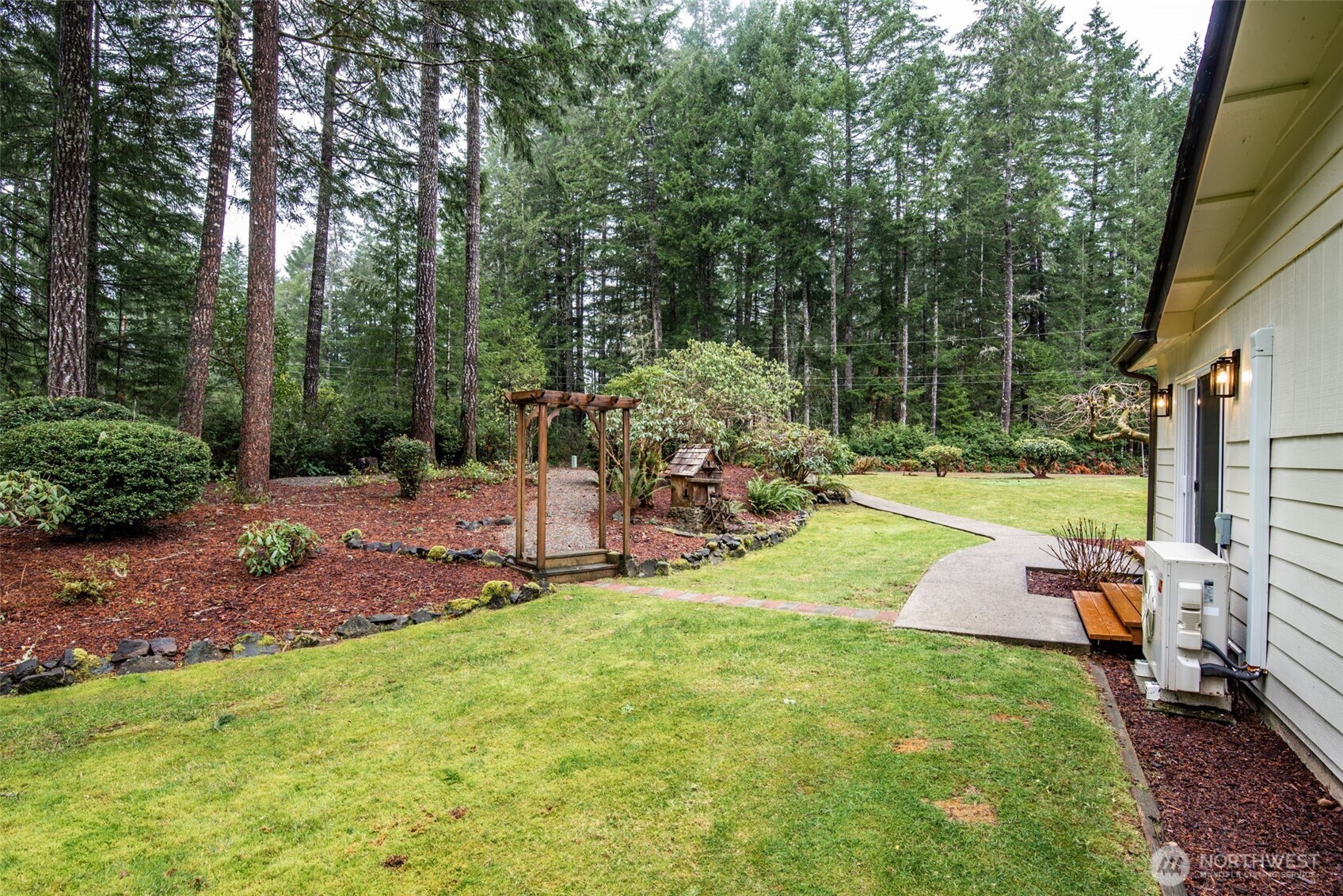 30 Restful Road Grapeview, WA 98546 - Photo 25 of 37 Gallery Image 25