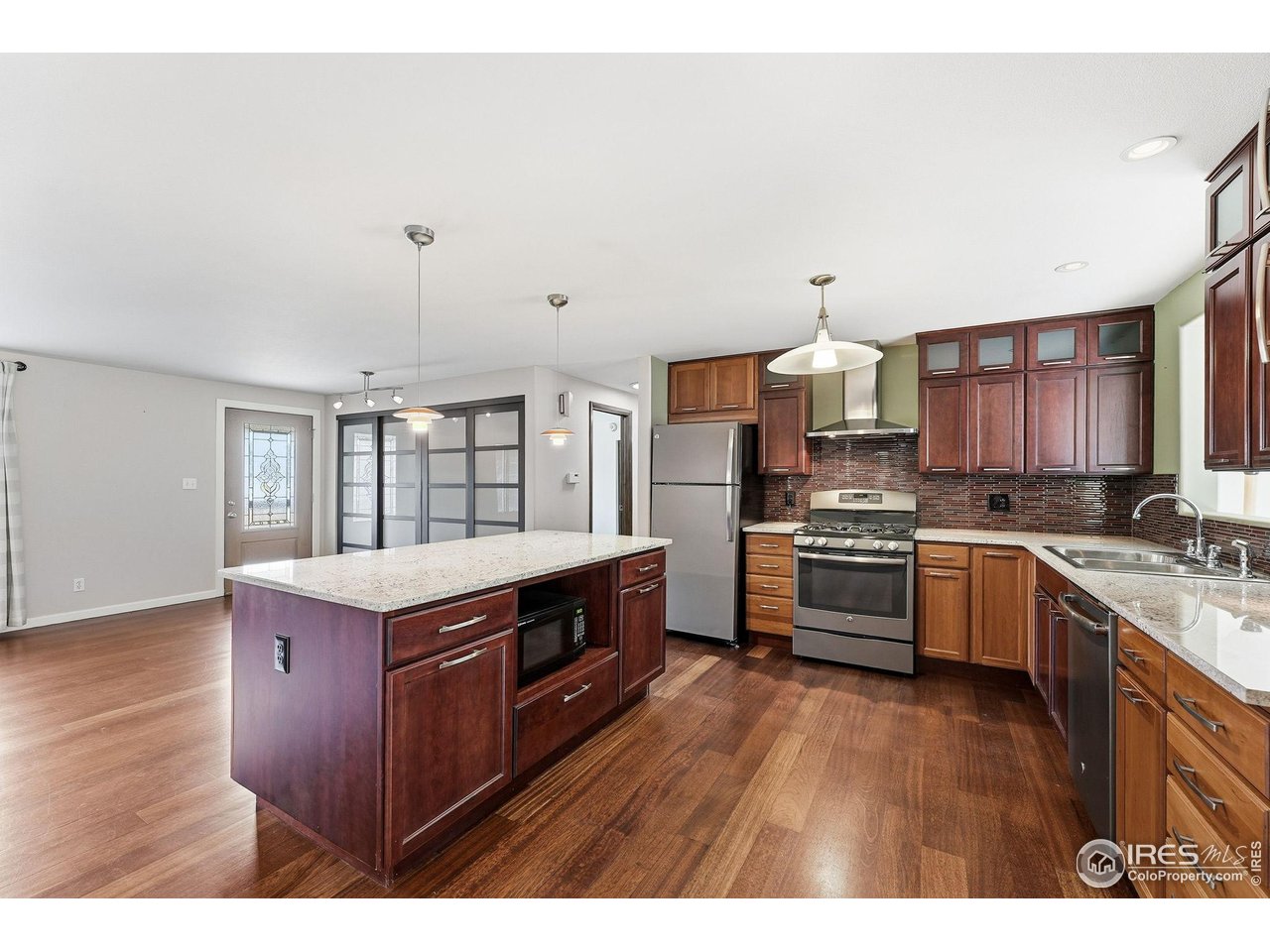 7240 Glacier View Road Longmont, CO 80503 - Photo 19 of 42