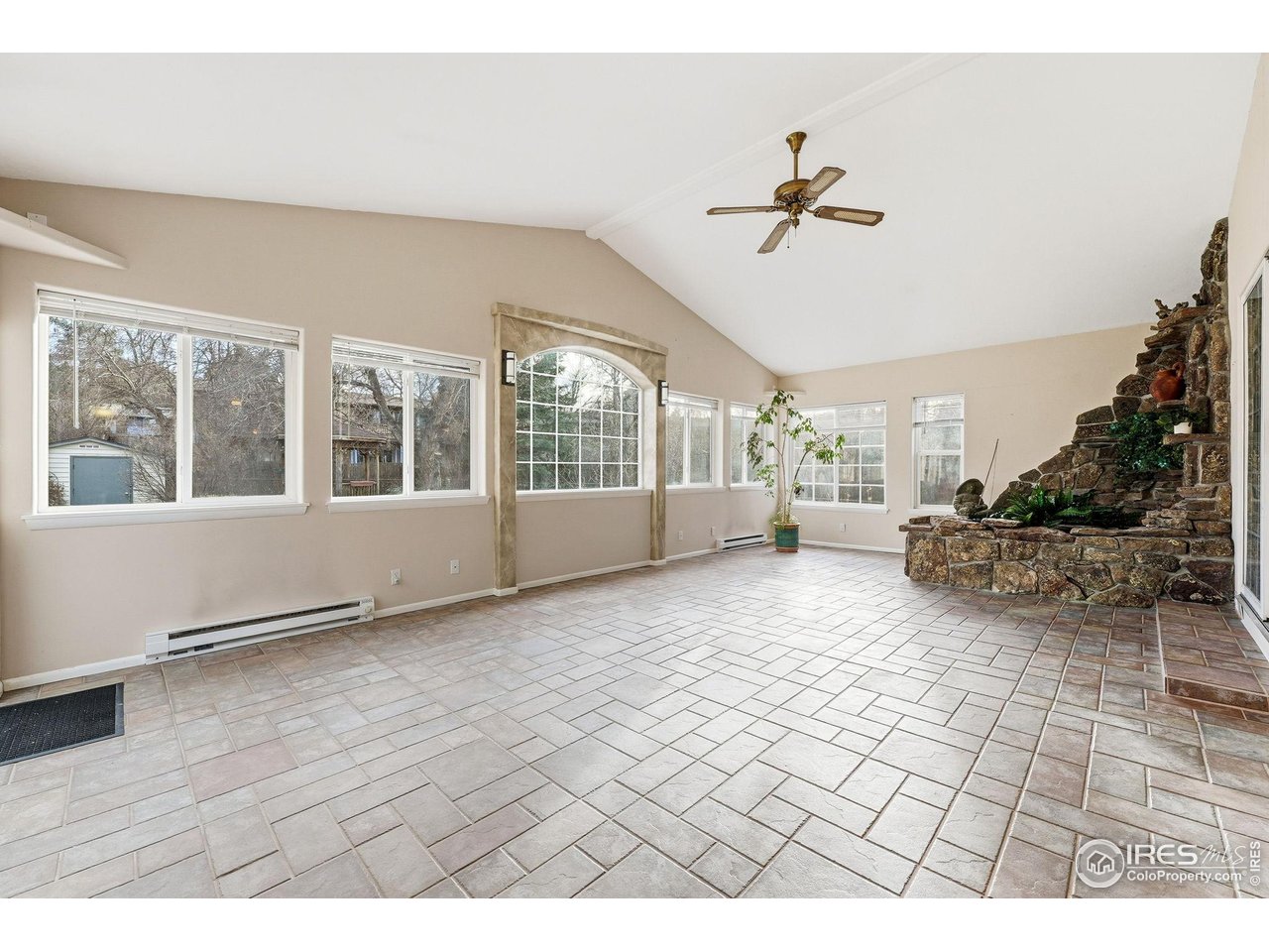 7240 Glacier View Road Longmont, CO 80503 - Photo 29 of 42