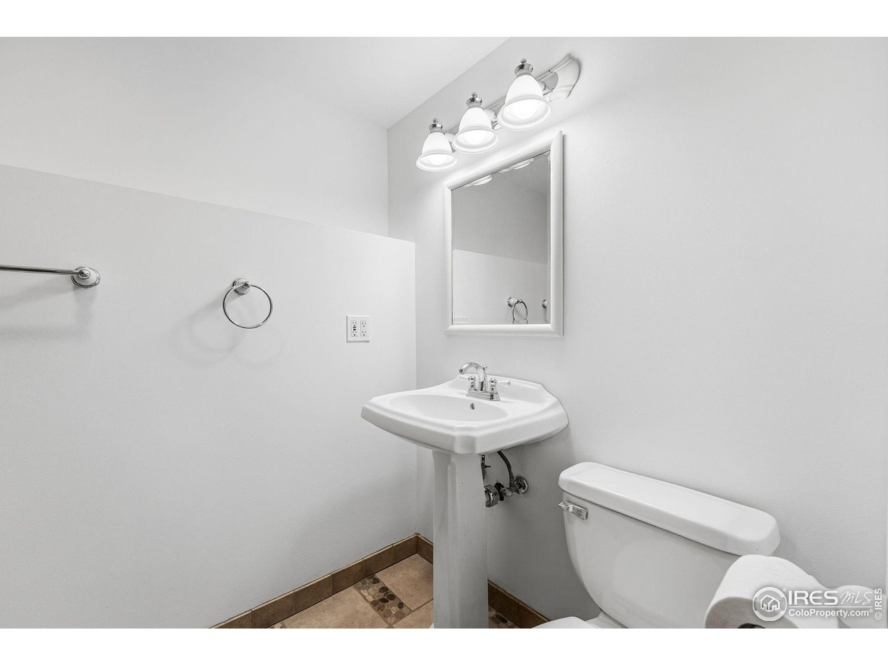 7240 Glacier View Road Longmont, CO 80503 - Photo 34 of 42