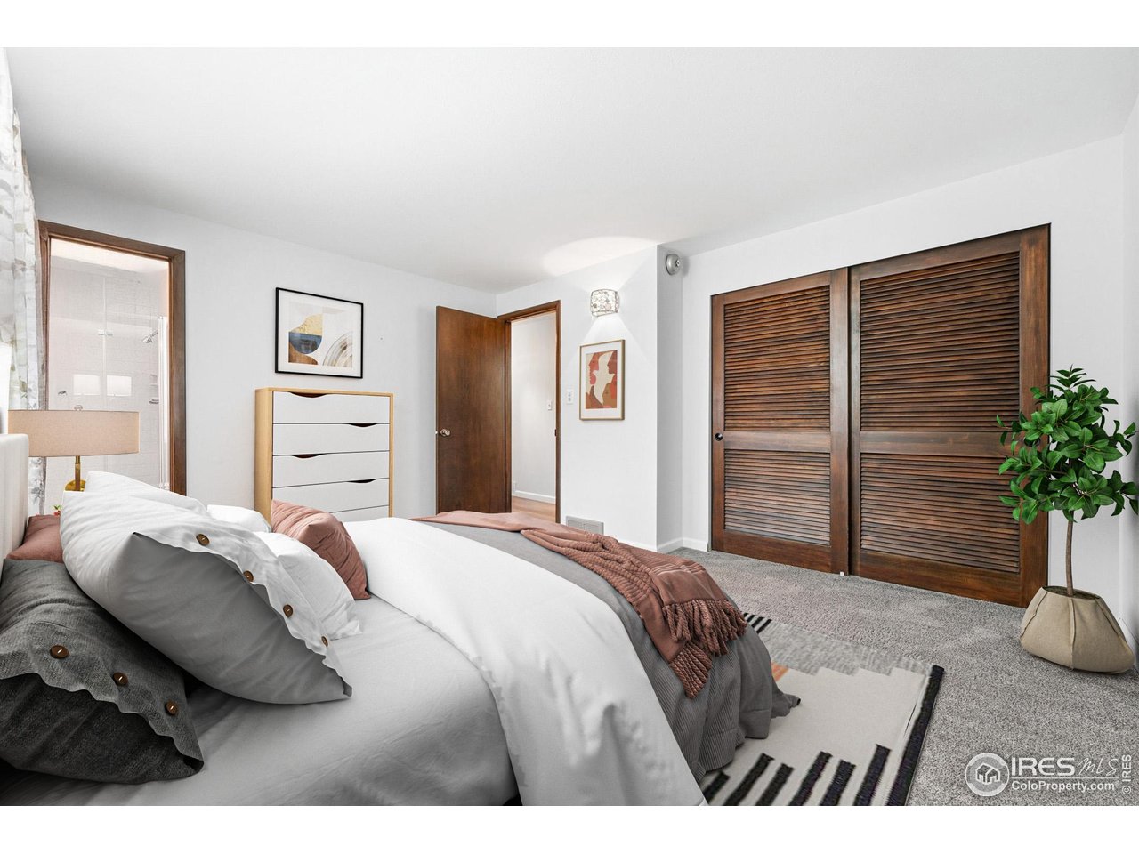 7240 Glacier View Road Longmont, CO 80503 - Photo 6 of 42