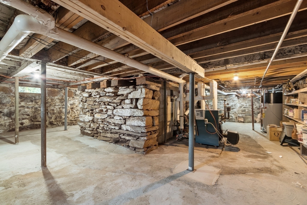 22 Svenson Road Shrewsbury, MA 01545 - Photo 36 of 42 Gallery Image 36