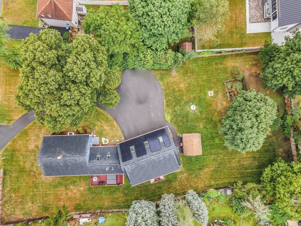 22 Svenson Road Shrewsbury, MA 01545 - Photo 5 of 42 Gallery Image 5