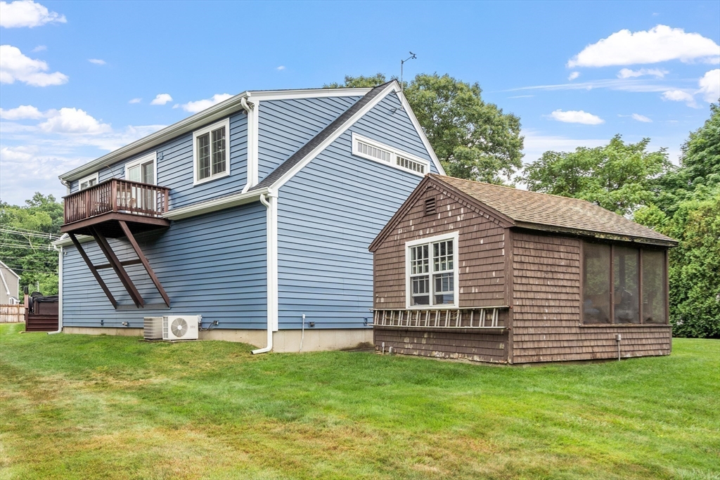22 Svenson Road Shrewsbury, MA 01545 - Photo 9 of 42 Gallery Image 9