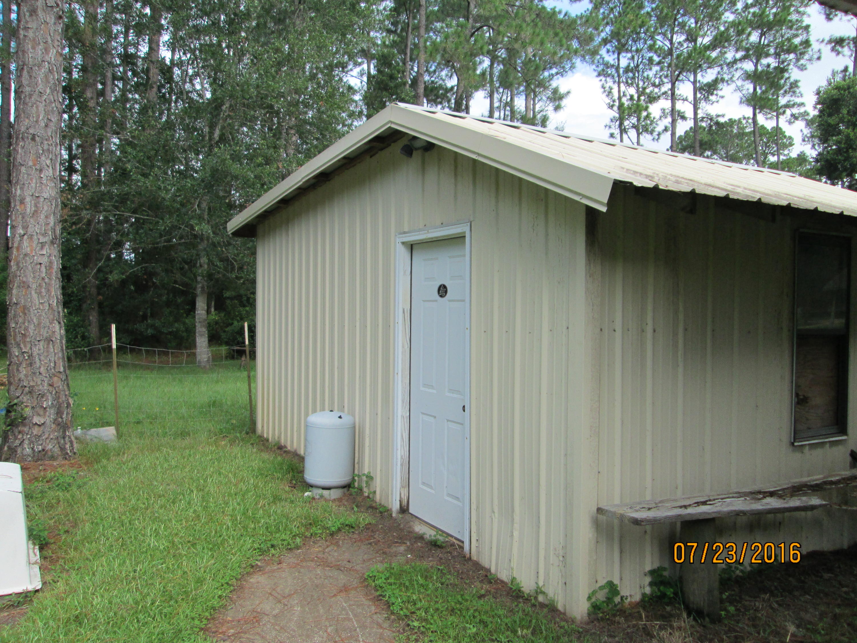7605 Forester Road Navarre, FL 32566 - Photo 7 of 13 Gallery Image 7