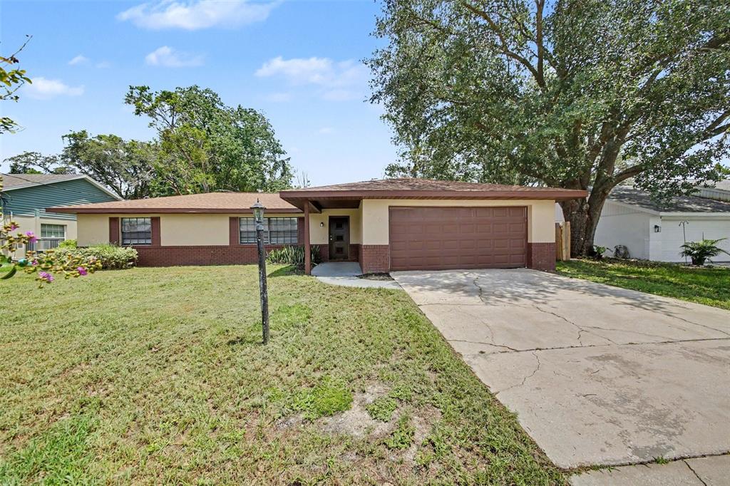 840 Rayston Street Deltona, FL 32725 - Photo 1 of 16