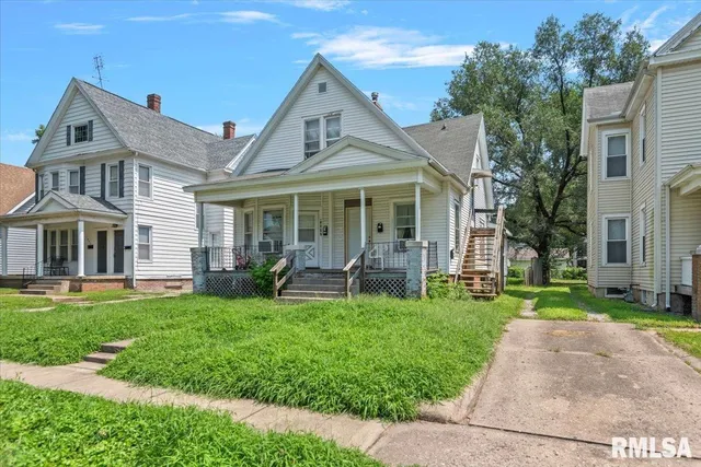 $130,000 | 1042 North 1st Street, Springfield, IL 62702