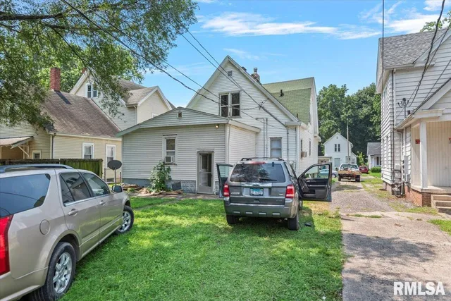 $130,000 | 1042 North 1st Street, Springfield, IL 62702