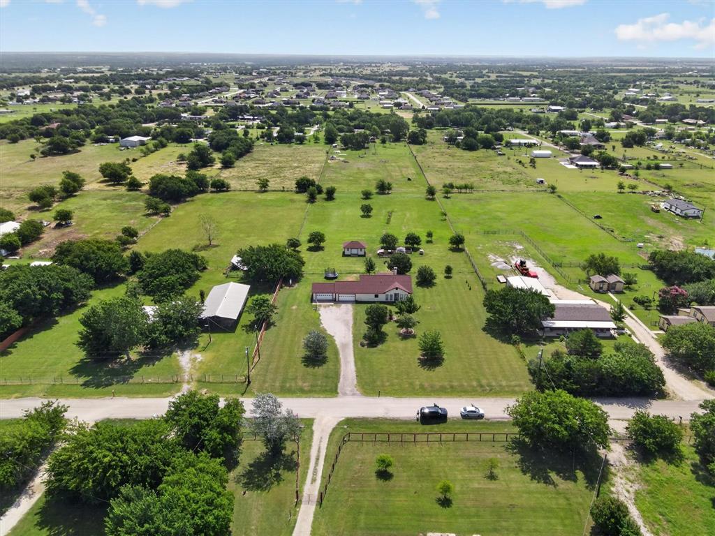 1958 Crockett Road Sanger, TX 76266 - Photo 31 of 35