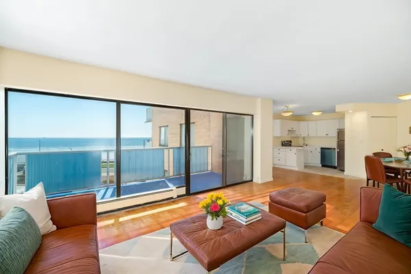 $395,000 | 300 Lynn Shore Drive, Unit 410, Lynn, MA 01902